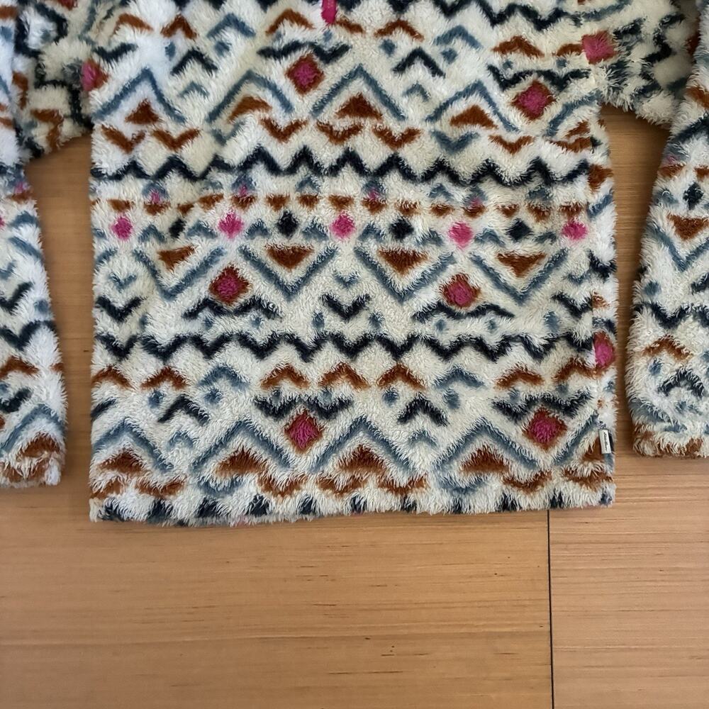 Eddie Bauer Women's Size XS 1/4 Zip Faux Fur Pullover Aztec Design Fuzzy Sweater - Picture 14 of 16